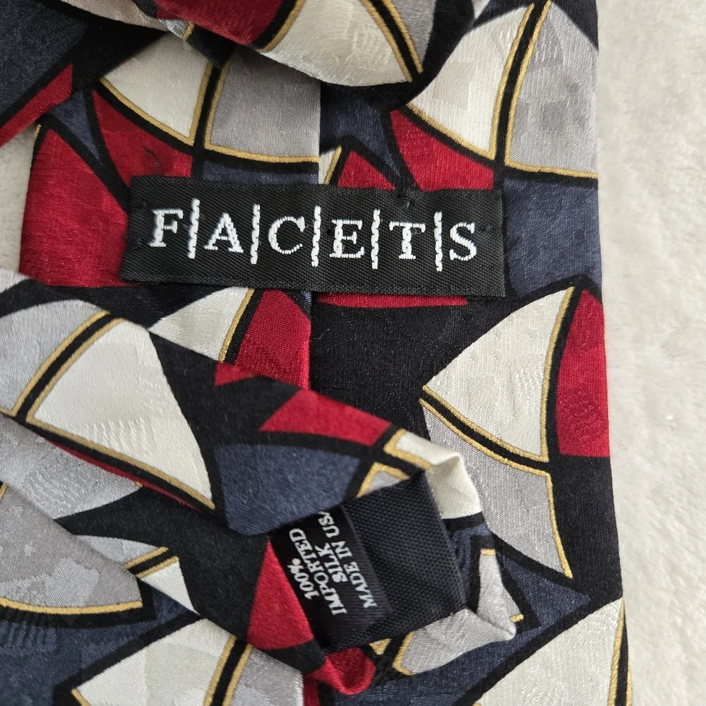 FACETS Vtg Men's Tie Navy‎ Blue Red BLACK Gold White 3.5 X 58
